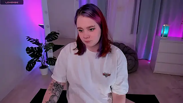 lunaalli's cam snapshot