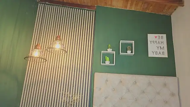 danna_peters's cam snapshot