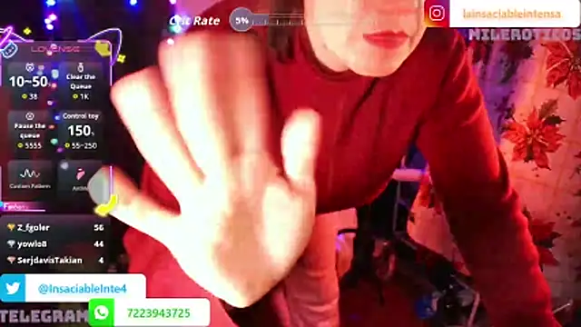 LaInsaciableIntensa live sex cam