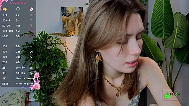 ShannaRois's cam snapshot