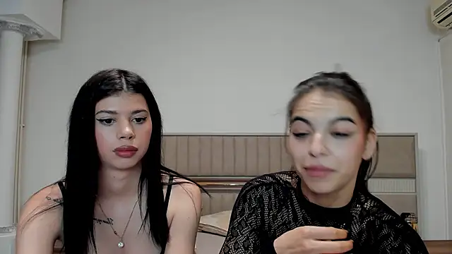 Playx24's cam snapshot