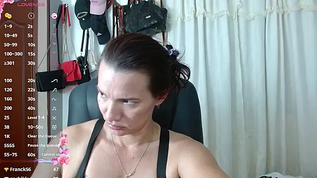 Scarlett_3X's cam snapshot