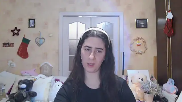 INELIKA live sex cam