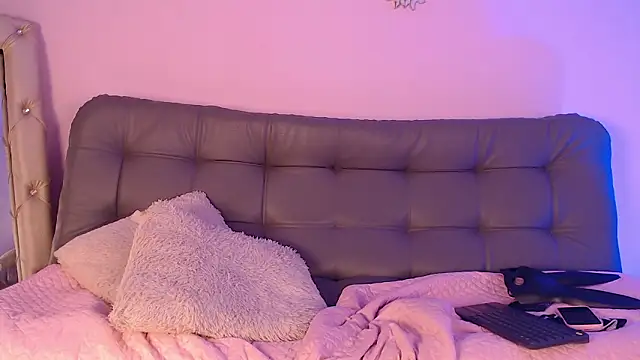 celeste_sky0 live sex cam