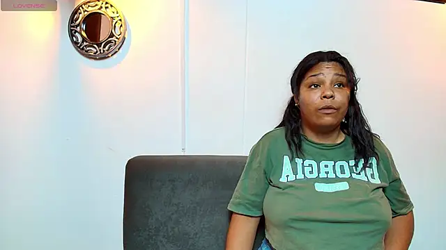 naomi_campbel_ live sex cam