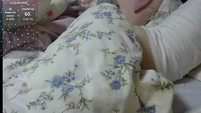 Viktoriiya_bald's cam snapshot