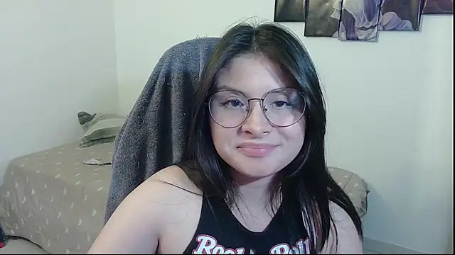 yessica_gomez01's cam snapshot