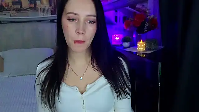 MonicaSweetx's cam snapshot