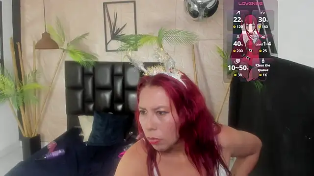 karla_ruso's cam snapshot