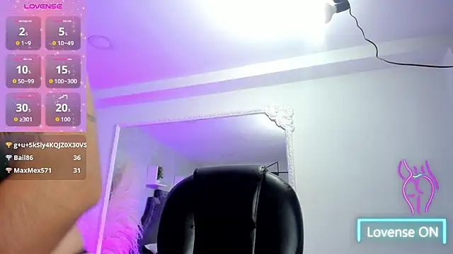 EmiliaRose_'s cam snapshot