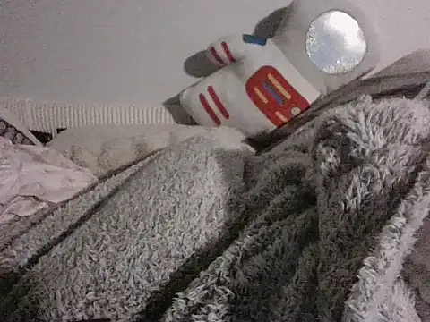 Toofat4you's cam snapshot