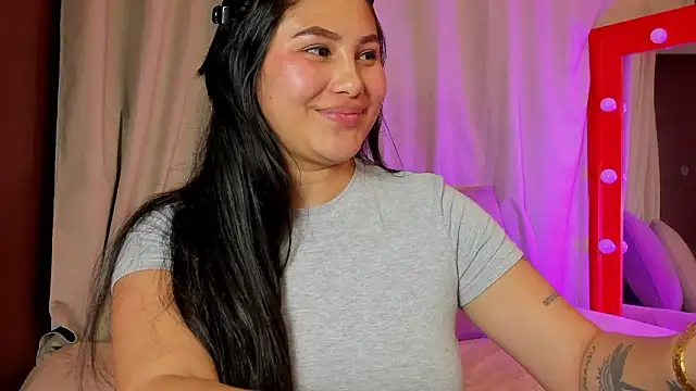 Little_Ivy's cam snapshot