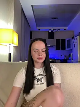 DinaTasty's cam snapshot