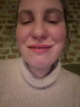 Yanacool007's cam snapshot