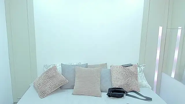 KassMonroe live sex cam