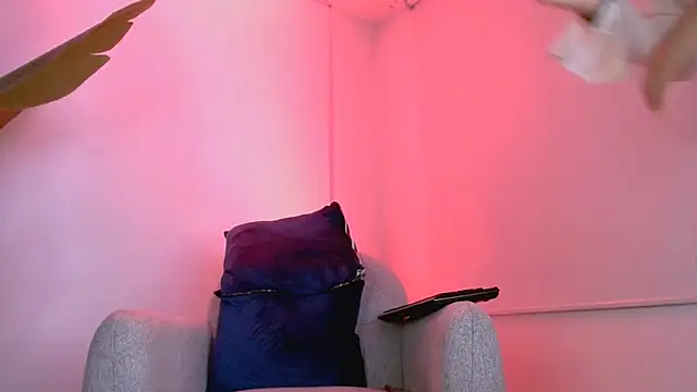 Sara_ow's cam snapshot