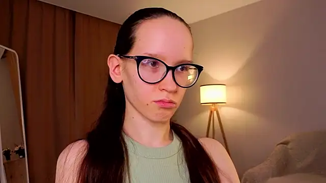 BettyBrowni live sex cam