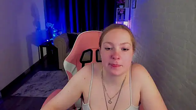 Elizabeth_Walson's cam snapshot