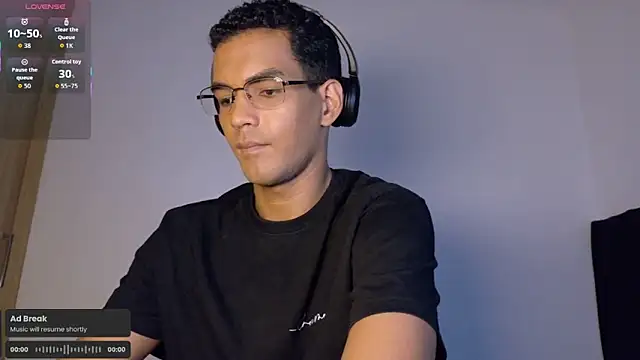 Pikashu7u7 live sex cam