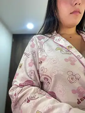 MiaJones21's cam snapshot