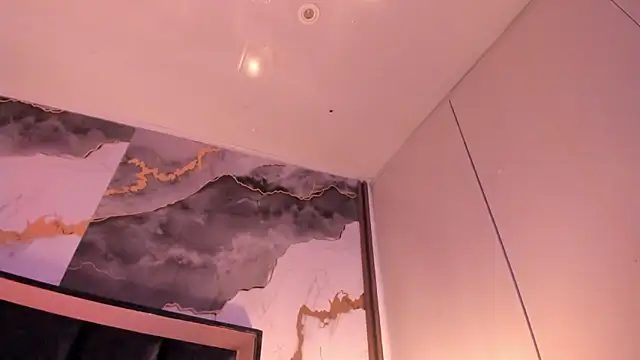 SusanVilla's cam snapshot