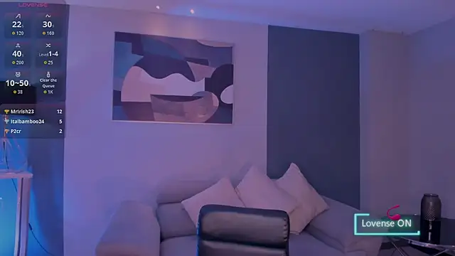 MaddisonLowe live sex cam