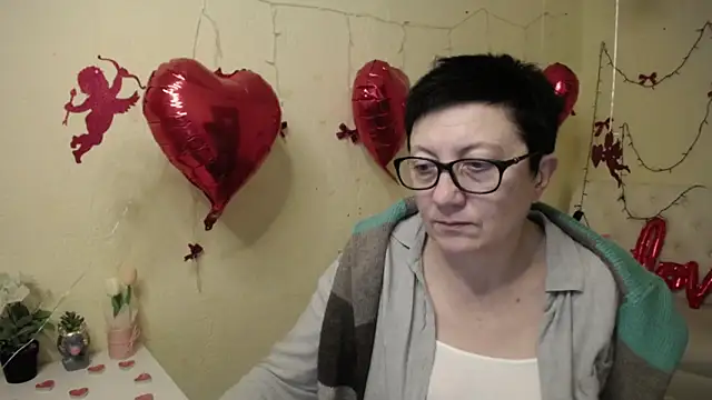 EmilyL0ve live sex cam