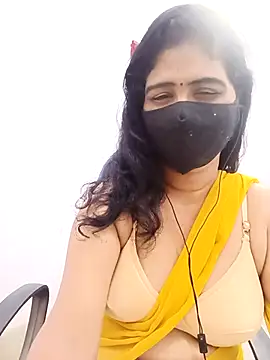 Lucky-Deepthi live sex cam