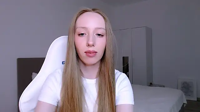 Luna_insniity live sex cam