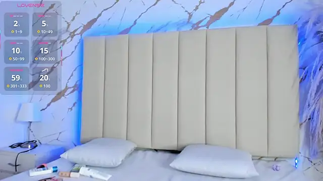 mia_serena_'s cam snapshot