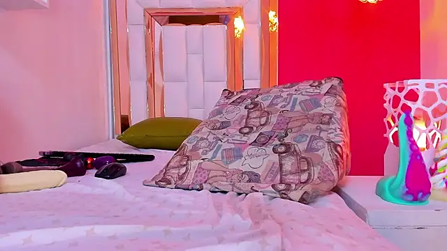 Tifany_69_'s cam snapshot