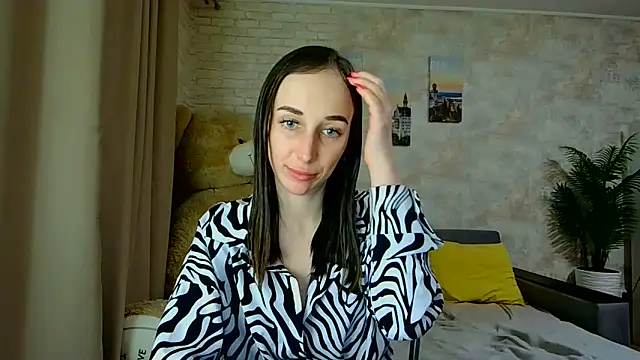 Anika_bloom's cam snapshot