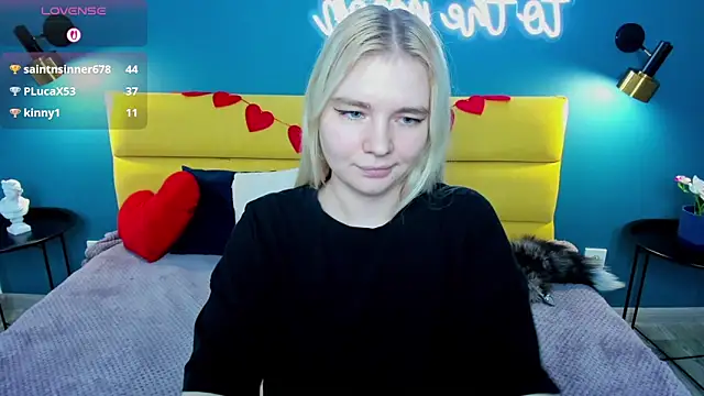 RuthBryant's cam snapshot