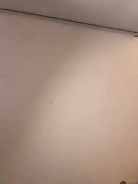 selenne_schmitt's cam snapshot