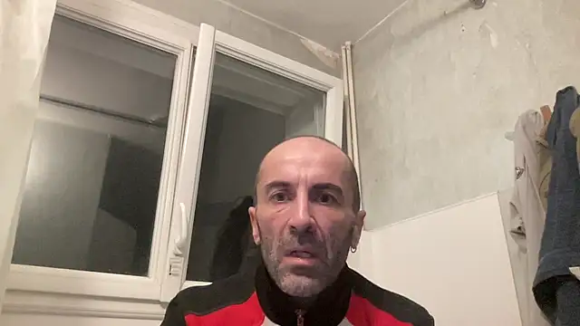 slave44nantes live sex cam