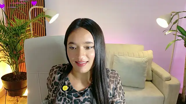 IAM__ZARA's cam snapshot