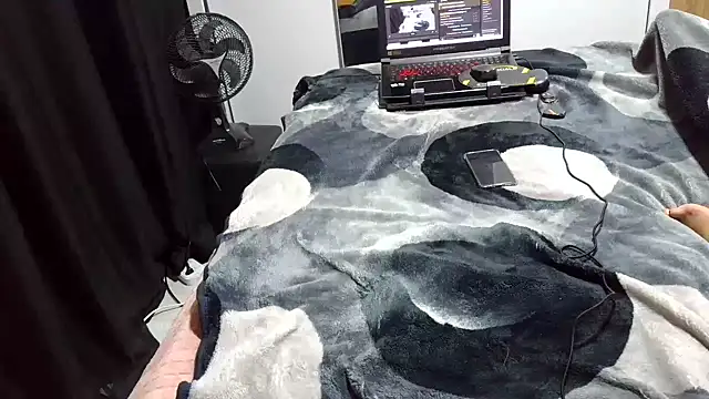 Kellynha_Sweet's cam snapshot