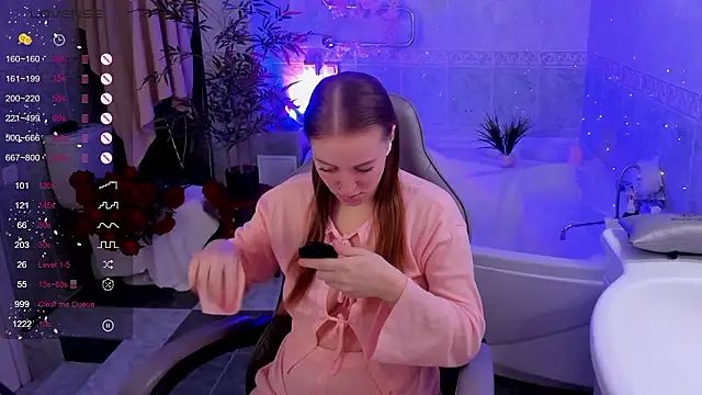 AnnaGrees's cam snapshot