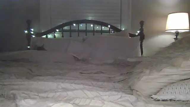 tattedsweets01's cam snapshot