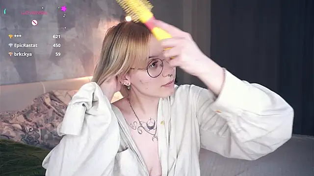 KellePourier's cam snapshot