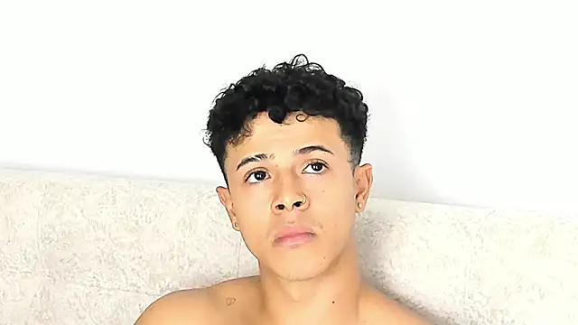 _Alex_Colton's cam snapshot