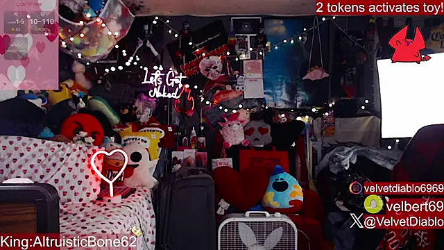 VelvetDiablo's cam snapshot