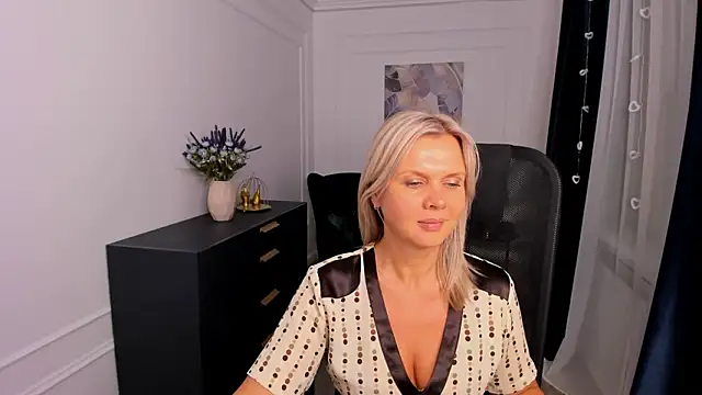 AgathaKlouin's cam snapshot