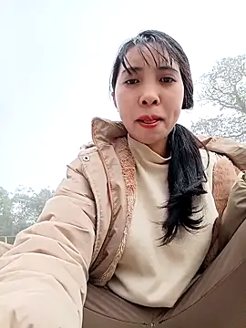 emaame68's cam snapshot