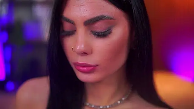 RavennaDArcy's cam snapshot