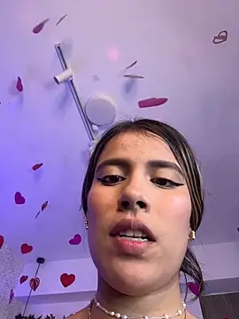 EMILIIA_RICHTER__'s cam snapshot