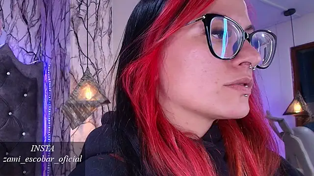 Zami_Escobar_of's cam snapshot