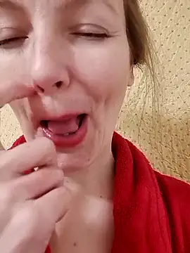 FainaG_Meow's cam snapshot