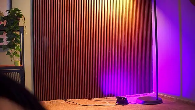 RavennaDArcy live sex cam