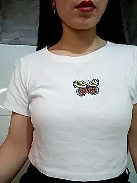 Vyvvyy69's cam snapshot